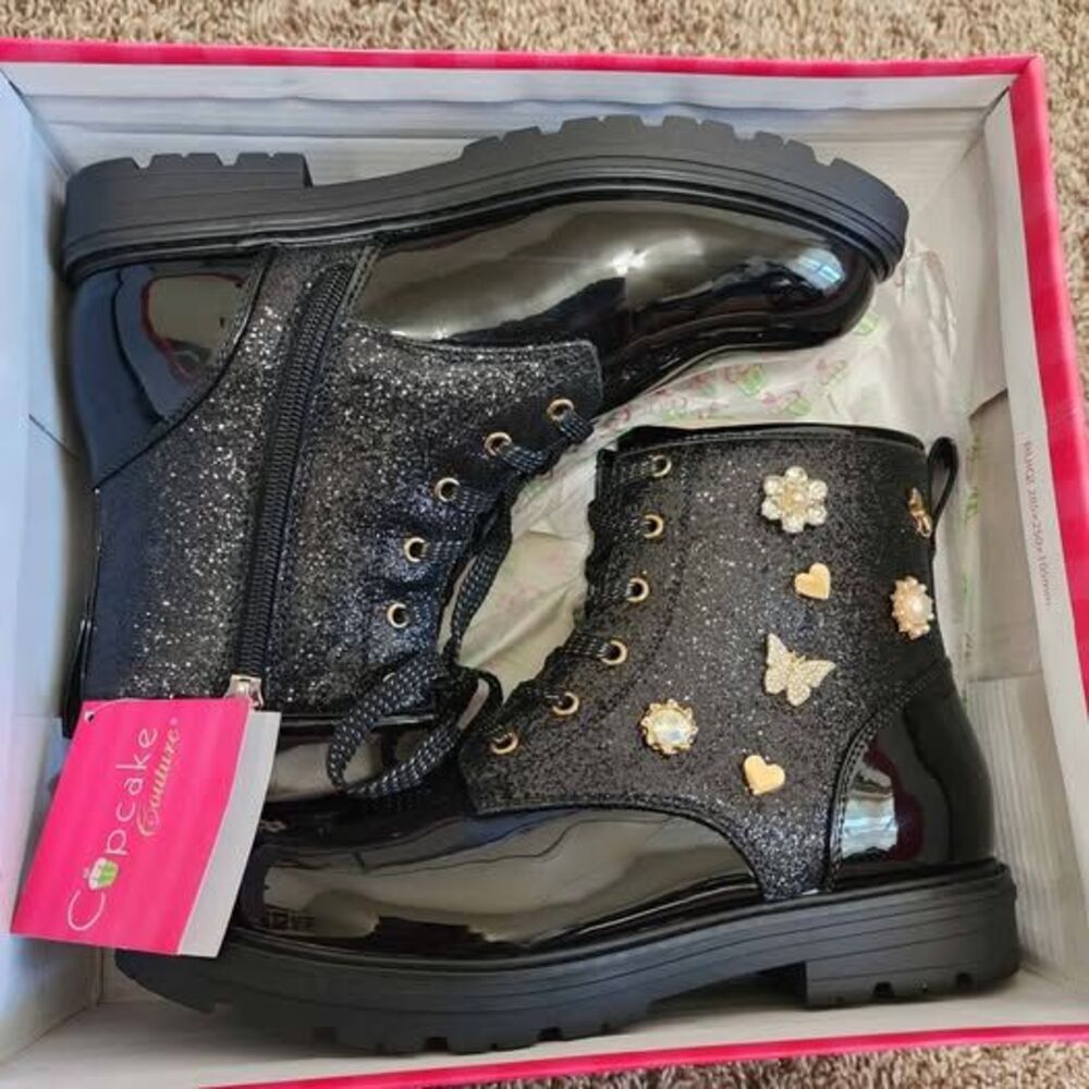 Cupcake Couture Girls Glitter Charm Combat Boots Size 3 NWT